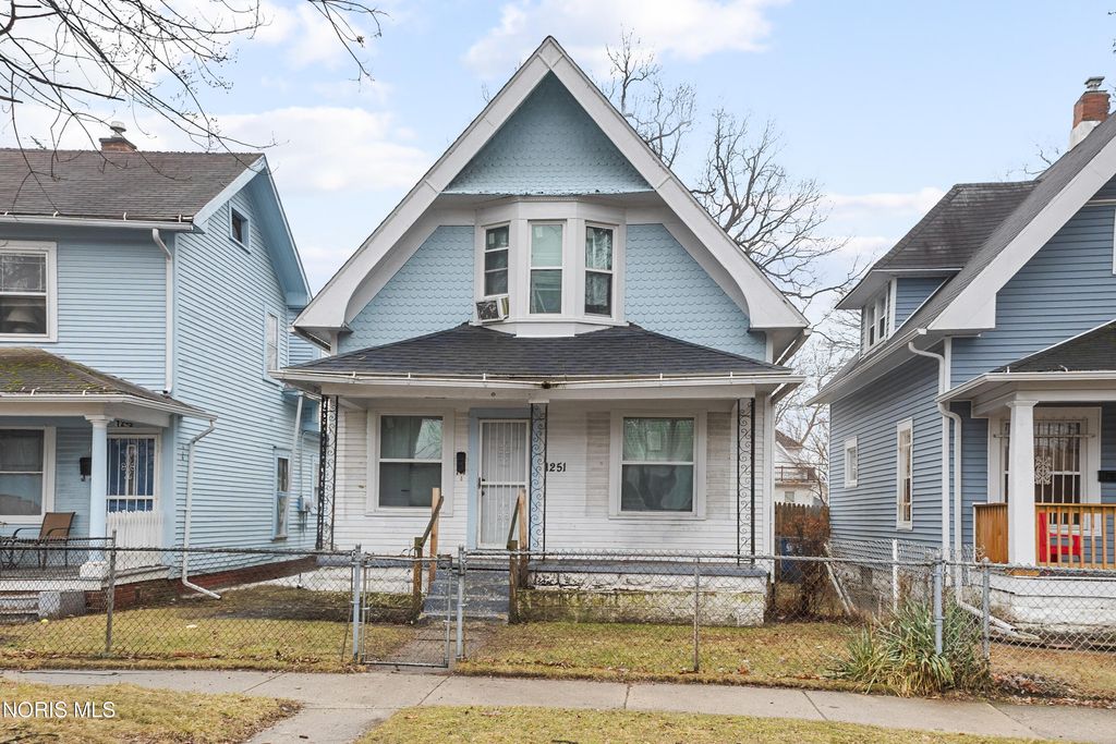 1251 Norwood Avenue, Toledo, OH 43607
