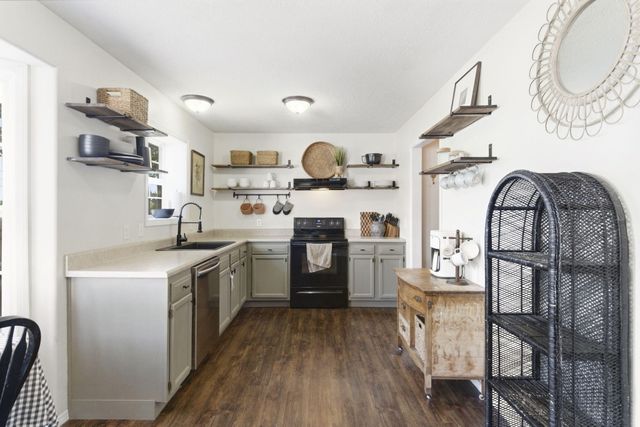 915 Wesley Road, Nixa, MO 65714