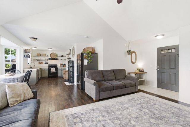 915 Wesley Road, Nixa, MO 65714