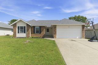 915 Wesley Road, Nixa, MO 65714