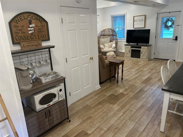 12006 SUNNYSIDE Avenue, Conneaut Lake, PA 16316