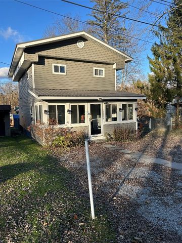 12006 SUNNYSIDE Avenue, Conneaut Lake, PA 16316