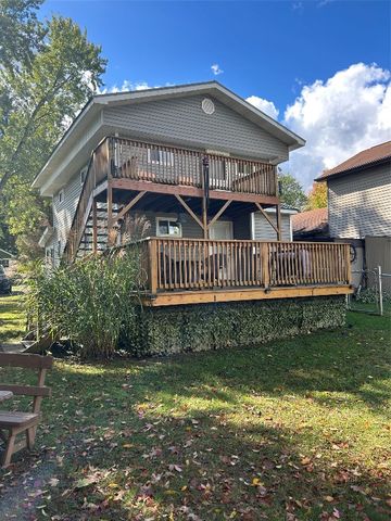 12006 SUNNYSIDE Avenue, Conneaut Lake, PA 16316