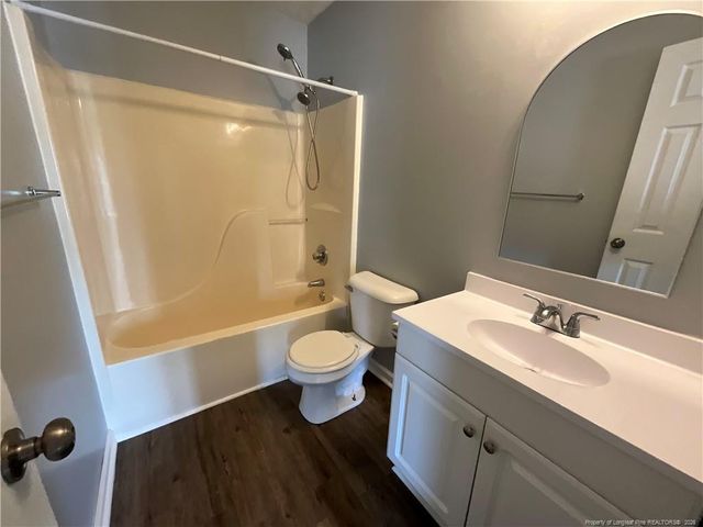 3355 Lubbock Drive, Hope Mills, NC 28348