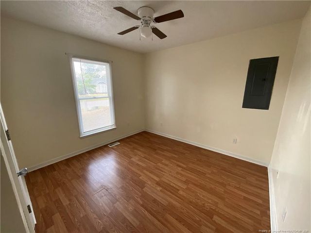 3355 Lubbock Drive, Hope Mills, NC 28348