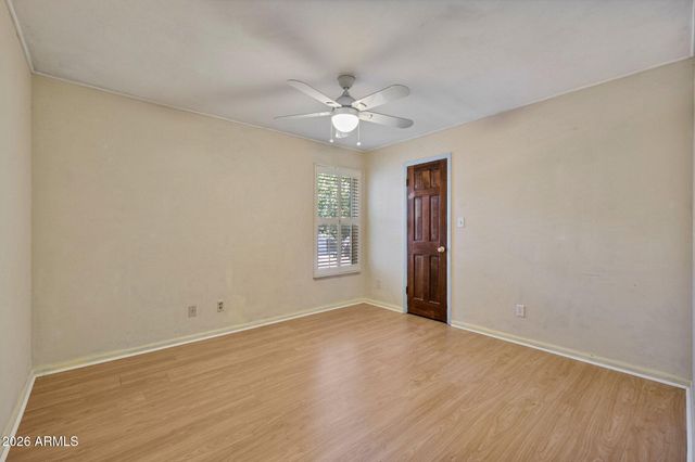 14 E ORANGEWOOD Avenue, Phoenix, AZ 85020