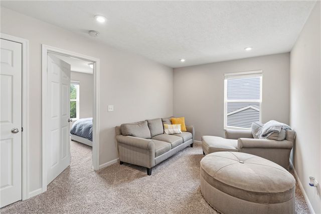 2574 Leonardo Way, Middletown, OH 45005