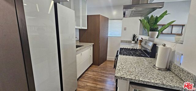 24242 Pine Street, Newhall (santa Clarita), CA 91321