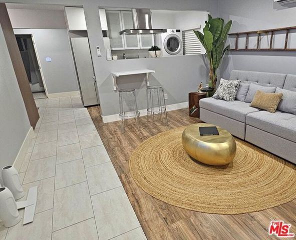 24242 Pine Street, Newhall (santa Clarita), CA 91321