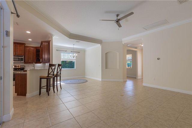 7685 Fieldstone Ranch Square, Vero Beach, FL 32967