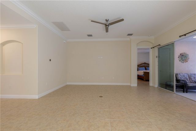 7685 Fieldstone Ranch Square, Vero Beach, FL 32967