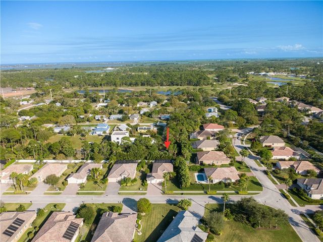 7685 Fieldstone Ranch Square, Vero Beach, FL 32967