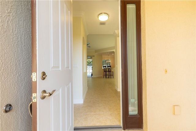 7685 Fieldstone Ranch Square, Vero Beach, FL 32967