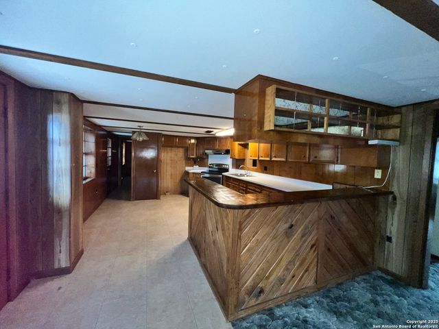 333 Tamarack, Canyon Lake, TX 78133