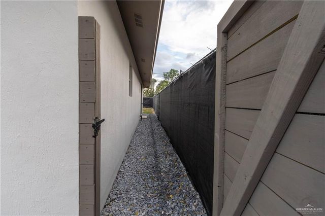 2907 W Ash Street, Weslaco, TX 78596