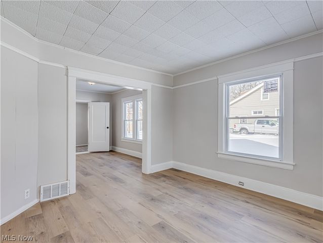4026 E 123rd Street, Cleveland, OH 44105