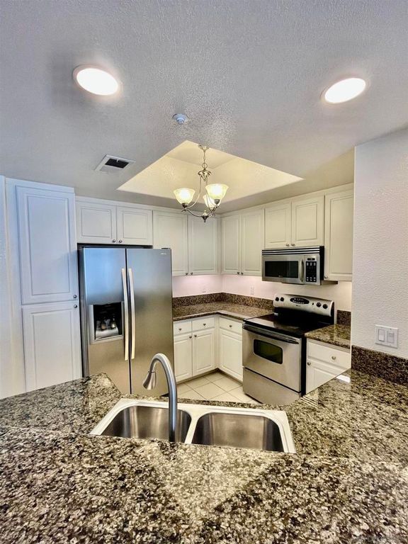 9263 Regents Rd. B208, La Jolla, CA 92037