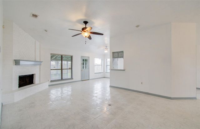 2538 Knights Circle, Stafford, TX 77477