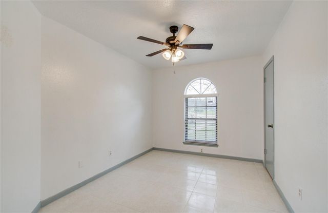 2538 Knights Circle, Stafford, TX 77477