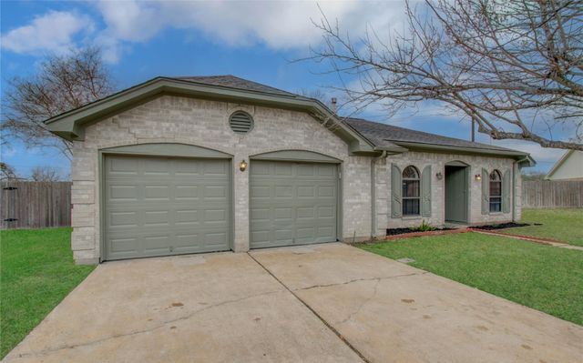 2538 Knights Circle, Stafford, TX 77477