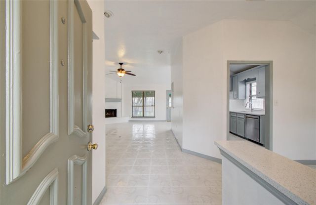 2538 Knights Circle, Stafford, TX 77477