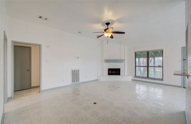 2538 Knights Circle, Stafford, TX 77477
