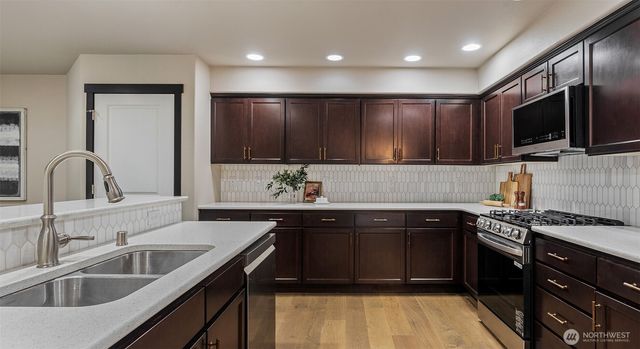 22427 45th Place NE, Granite Falls, WA 98252