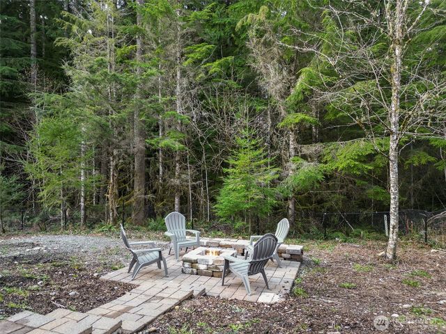 22427 45th Place NE, Granite Falls, WA 98252