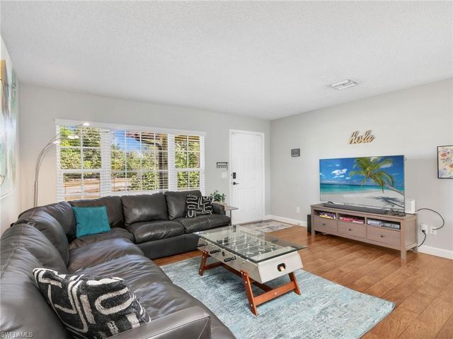 18025 Constitution CIR, Fort Myers, FL 33967