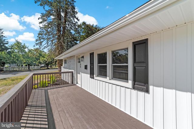 100 COLWICK DR, Somers Point, NJ 08244