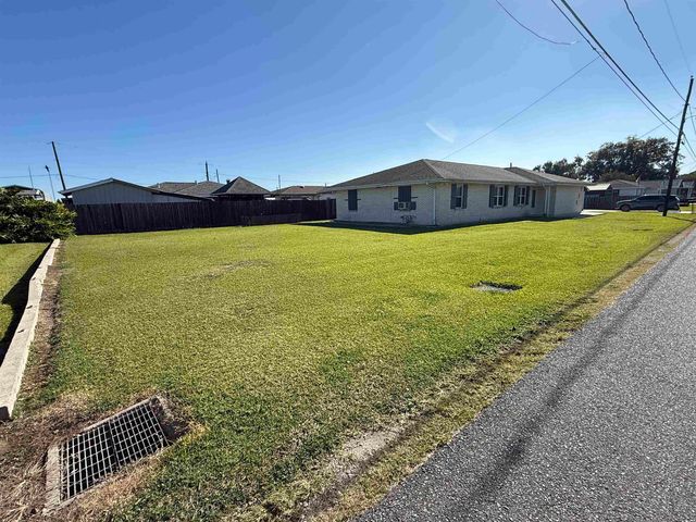 291 New Haven Street, Raceland, LA 70394