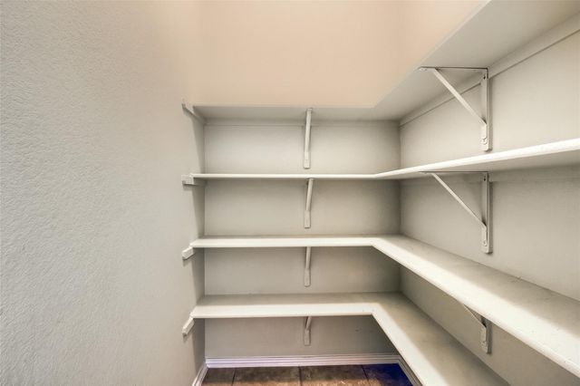 18720 Royal Pointe DR, Pflugerville, TX 78660