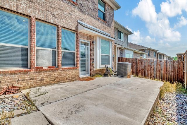 3724 Sicily Street, Irving, TX 75038