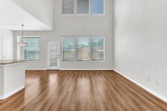 3724 Sicily Street, Irving, TX 75038