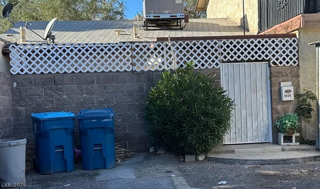 3929 Visby Lane, Las Vegas, NV 89119 — photo 2