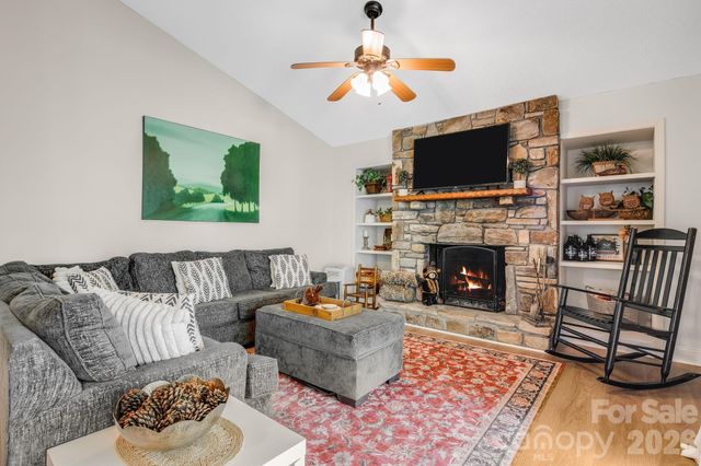 950 Main Street 5, Chimney Rock, NC 28720