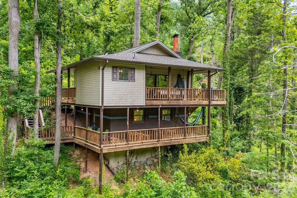 950 Main Street 5, Chimney Rock, NC 28720