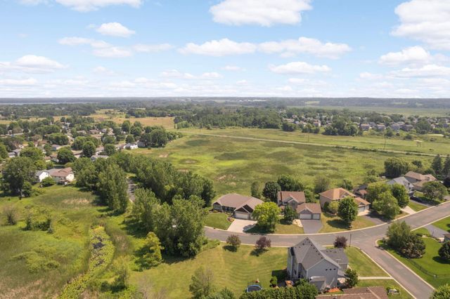 14275 Geneva Avenue N, Hugo, MN 55038