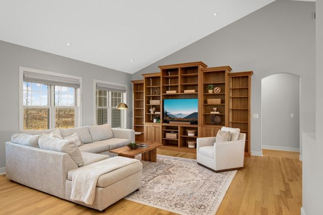 14275 Geneva Avenue N, Hugo, MN 55038