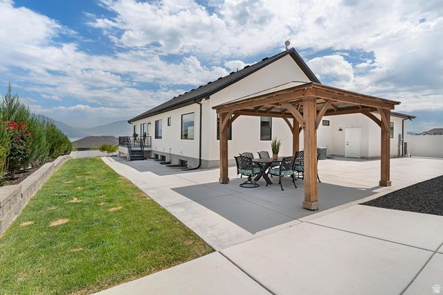 3727 S LARKSPUR CIR, Saratoga Springs, UT 84045