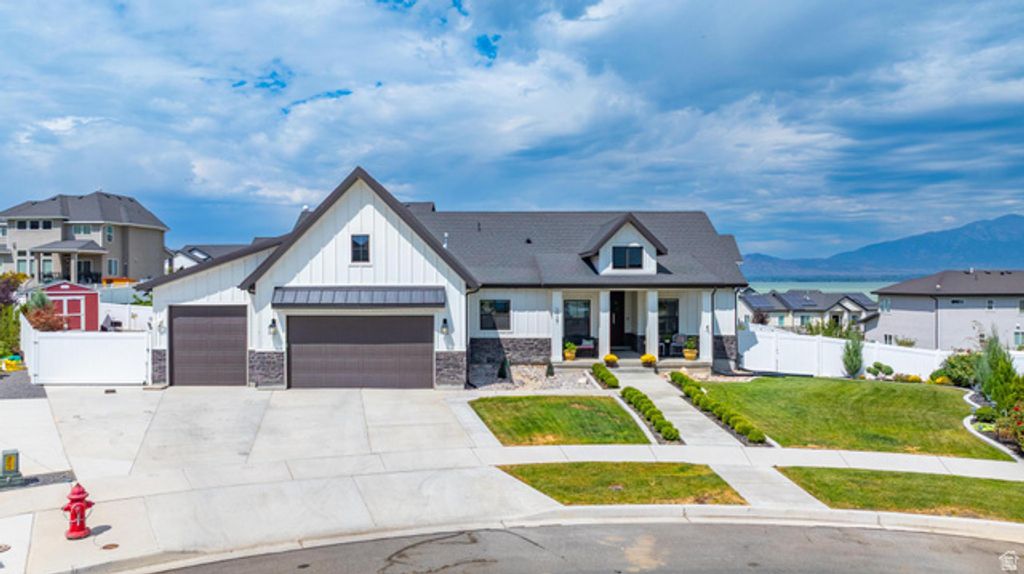 3727 S LARKSPUR CIR, Saratoga Springs, UT 84045