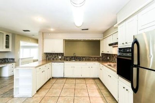 2517 33rd Street, Lubbock, TX 79410