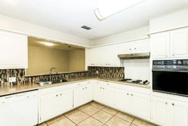 2517 33rd Street, Lubbock, TX 79410