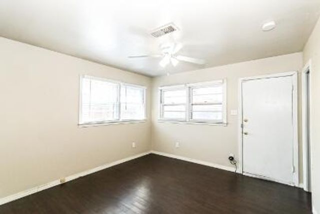 2517 33rd Street, Lubbock, TX 79410