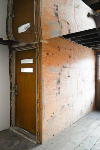 32 Chambers Street, Newburgh, NY 12550