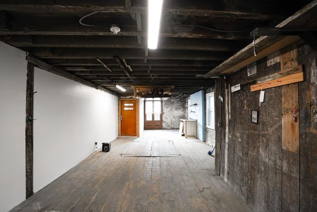 32 Chambers Street, Newburgh, NY 12550