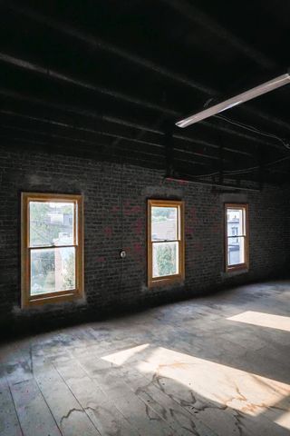 32 Chambers Street, Newburgh, NY 12550
