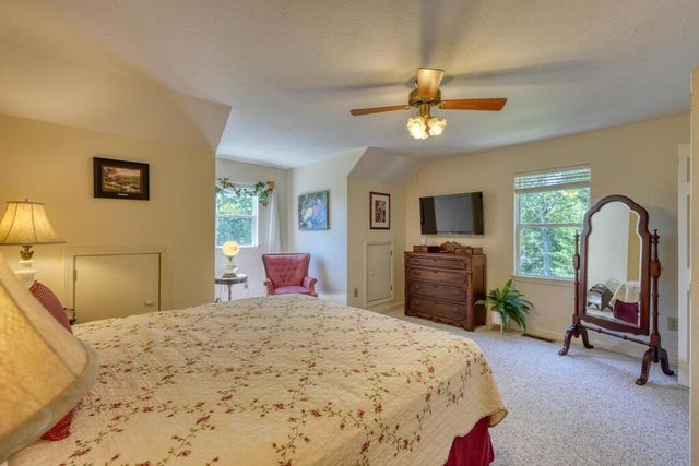 51 Sourwood Lane, Hayesville, NC 28904
