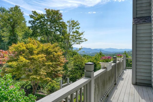 51 Sourwood Lane, Hayesville, NC 28904