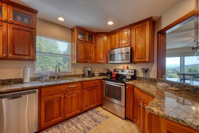 51 Sourwood Lane, Hayesville, NC 28904